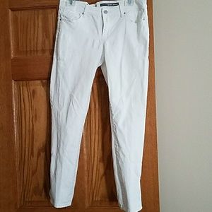 DKNY skinny ankle jean